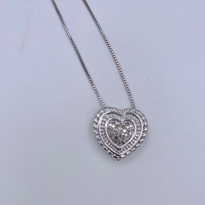 925 silver heart necklace w/ pave set white topaz